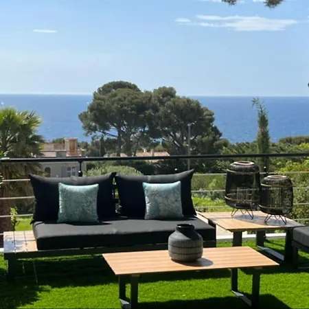 Villa Calanques Park